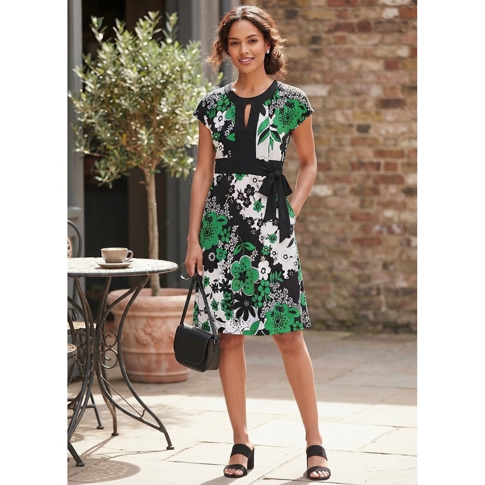 VintageThrill Retro Black White Green Floral Flower Power Keyhole Dress Med Midi